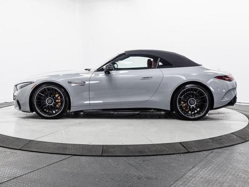 2022 Mercedes-Benz AMG SL 63 Base