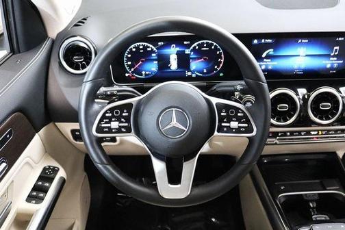 2021 Mercedes-Benz GLA 250 Base 4MATIC