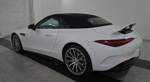 2022 Mercedes-Benz AMG SL 55 Base