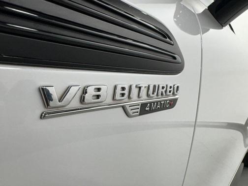 2022 Mercedes-Benz AMG SL 55 Base