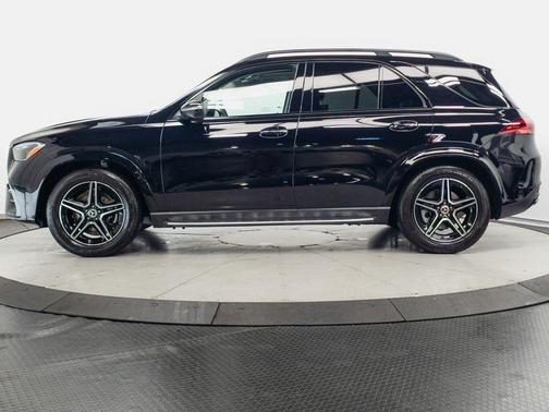 Black 2026 Mercedes-Benz GLE 350 4MATIC