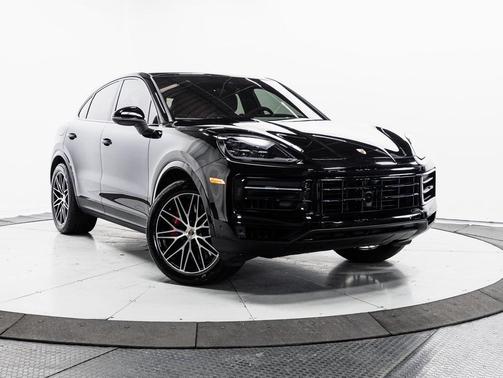 2024 Porsche Cayenne S