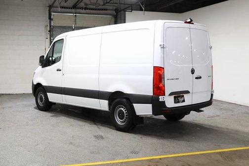 2021 Mercedes-Benz Sprinter 2500 Standard Roof
