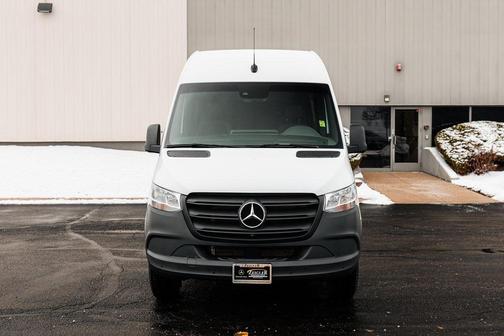 2024 Mercedes-Benz Sprinter 2500 Crew 170 WB