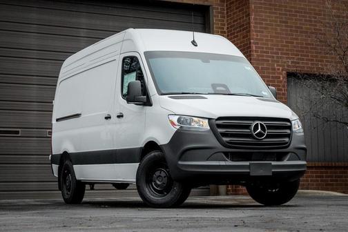2026 Mercedes-Benz Sprinter 2500 Cargo 144 WB