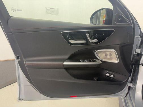 2024 Mercedes-Benz AMG C 63 S E Performance