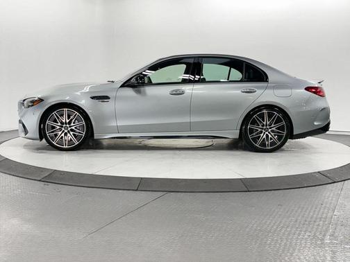 2024 Mercedes-Benz AMG C 63 S E Performance