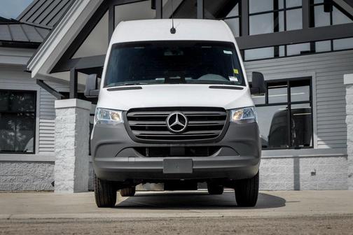 2025 Mercedes-Benz Sprinter 3500 High Roof