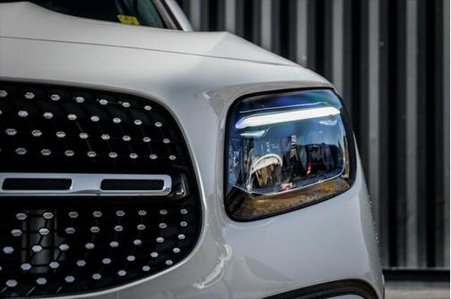 2025 Mercedes-Benz GLB 250 4MATIC