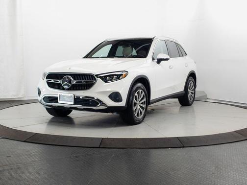 Polar White 2026 Mercedes-Benz GLC 300 4MATIC