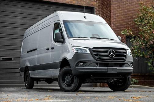 2025 Mercedes-Benz Sprinter 2500 High Roof