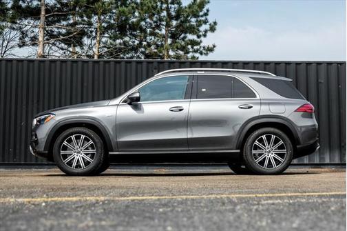 2025 Mercedes-Benz GLE 450e 4MATIC