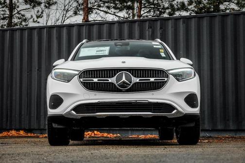 2026 Mercedes-Benz GLC 300 4MATIC