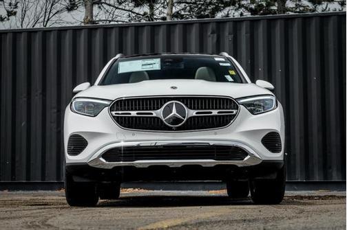 2025 Mercedes-Benz GLC 300 4MATIC