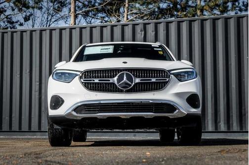 2025 Mercedes-Benz GLC 300 4MATIC
