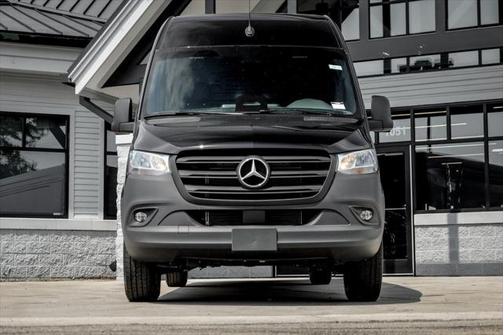 2025 Mercedes-Benz Sprinter 2500 High Roof
