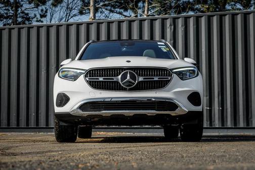 2026 Mercedes-Benz GLC 300 4MATIC