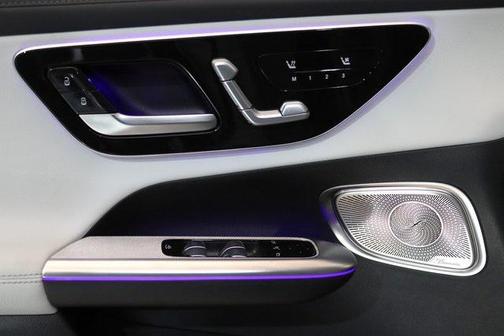 2025 Mercedes-Benz GLC 350e Base