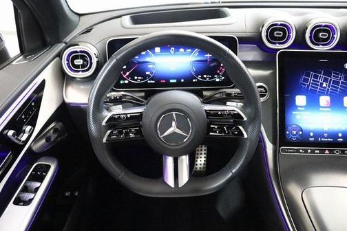 2025 Mercedes-Benz GLC 350e Base
