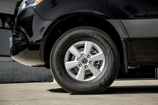 2026 Mercedes-Benz Sprinter 2500 4MATIC