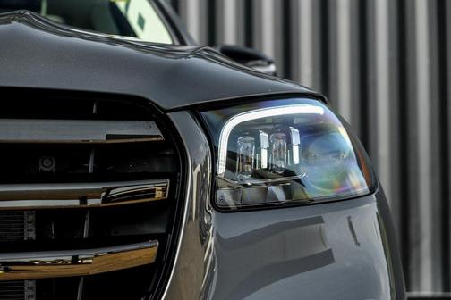 2026 Mercedes-Benz GLS 450 4MATIC