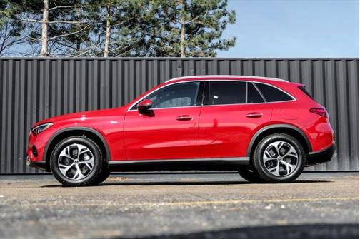 2025 Mercedes-Benz GLC 350e Base