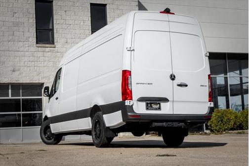 2025 Mercedes-Benz Sprinter 2500 High Roof