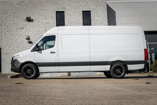 2025 Mercedes-Benz Sprinter 2500 High Roof