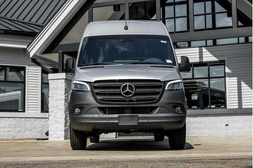 2024 Mercedes-Benz Sprinter 2500 High Roof