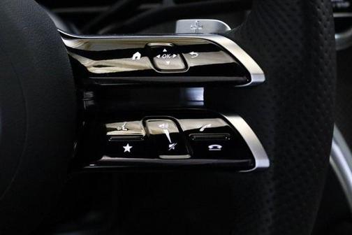 2025 Mercedes-Benz GLC 350e Base