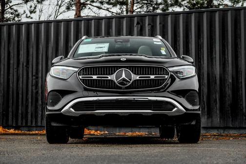 2026 Mercedes-Benz GLC 300 4MATIC