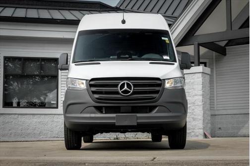 2025 Mercedes-Benz Sprinter 2500 High Roof