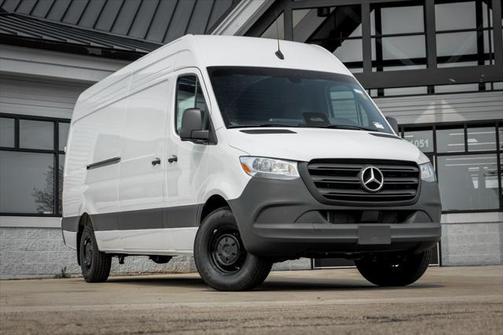 2025 Mercedes-Benz Sprinter 2500 High Roof