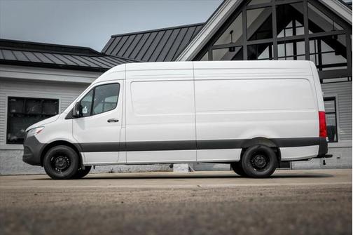 2025 Mercedes-Benz Sprinter 2500 High Roof