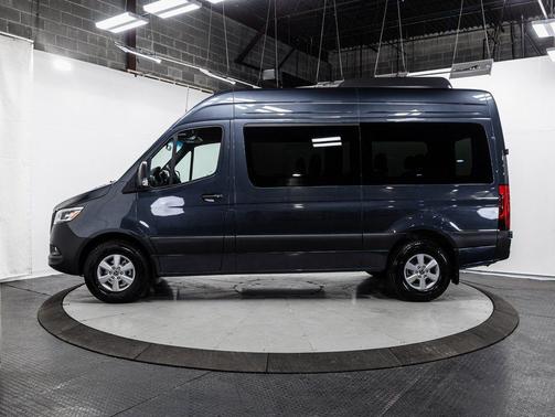 2025 Mercedes-Benz Sprinter 2500 Passenger 144 WB