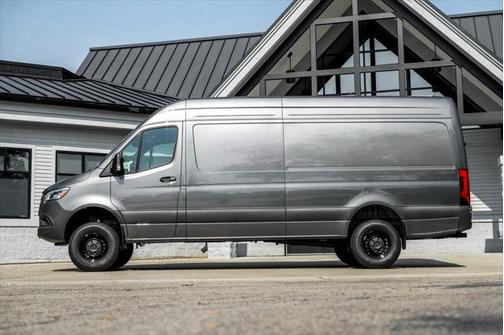 2025 Mercedes-Benz Sprinter 2500 High Roof