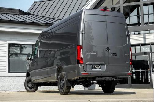 2025 Mercedes-Benz Sprinter 2500 High Roof
