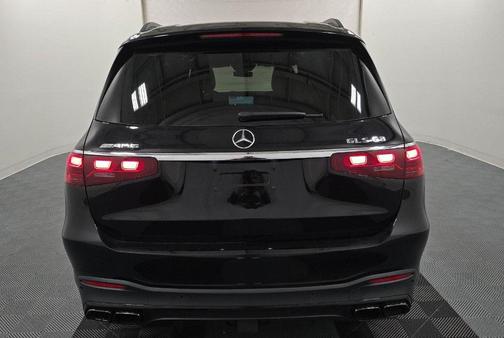 2024 Mercedes-Benz AMG GLS 63 Base