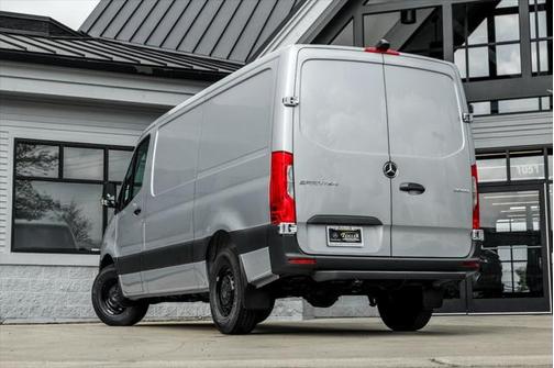 2025 Mercedes-Benz Sprinter 2500 Standard Roof
