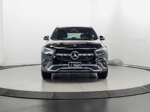 Black 2026 Mercedes-Benz GLA 250 4MATIC