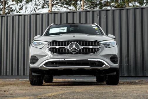 Alpine 2026 Mercedes-Benz GLC 300 4MATIC