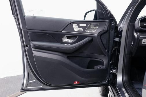 2026 Mercedes-Benz GLS 450 4MATIC