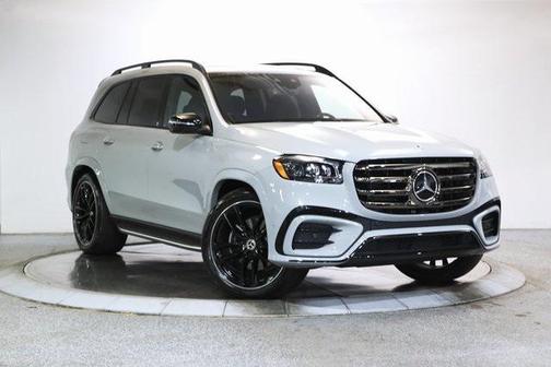 2025 Mercedes-Benz GLS 450 4MATIC