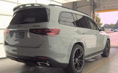 2025 Mercedes-Benz GLS 450 4MATIC