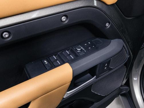 2022 Land Rover Defender 110 X