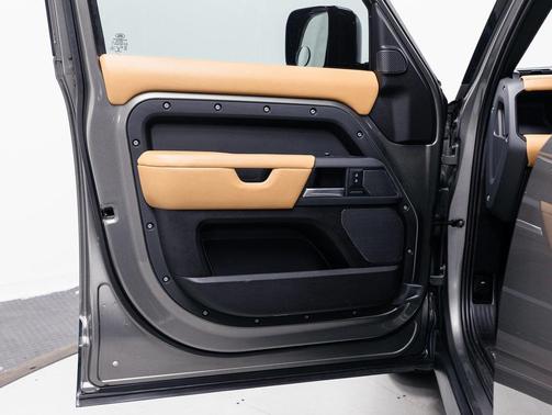 2022 Land Rover Defender 110 X