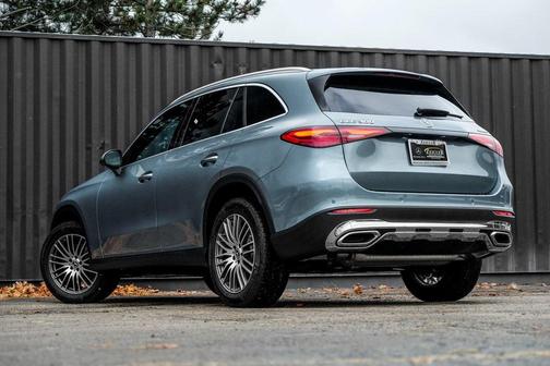 2026 Mercedes-Benz GLC 300 4MATIC