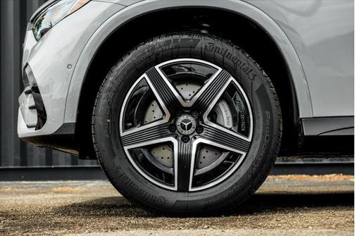 2025 Mercedes-Benz GLC 350e Base