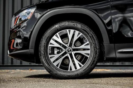 2026 Mercedes-Benz GLB 250 4MATIC