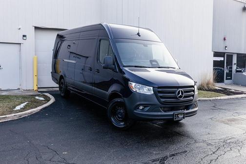 2025 Mercedes-Benz Sprinter 2500 High Roof